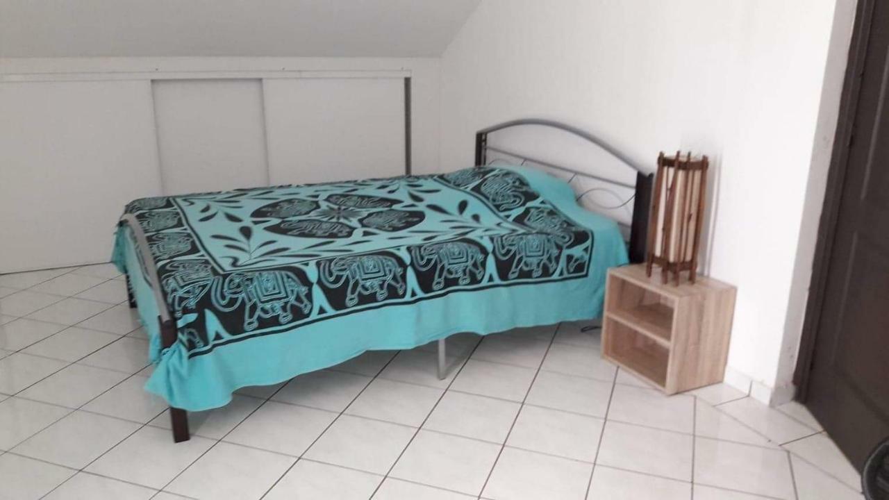 Lakazadom974 - Chambres D'Hotes Saint-Gilles-les Hauts 外观 照片