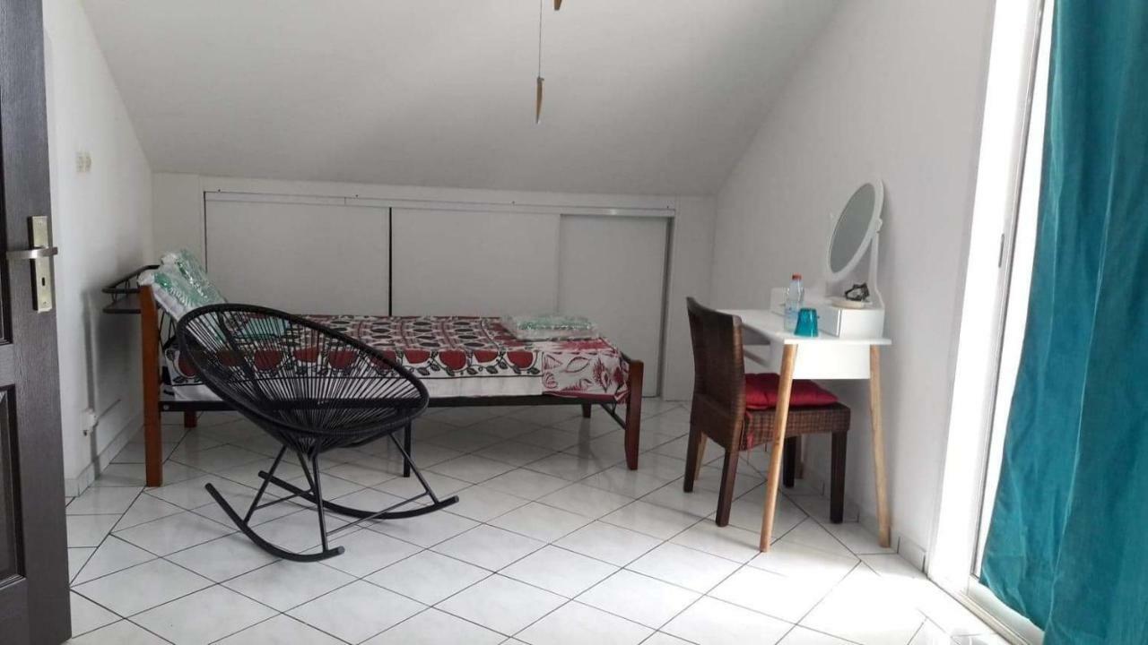 Lakazadom974 - Chambres D'Hotes Saint-Gilles-les Hauts 外观 照片